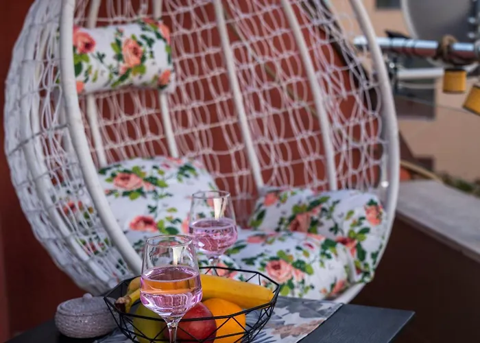 Boho With Private Parking Space Διαμέρισμα